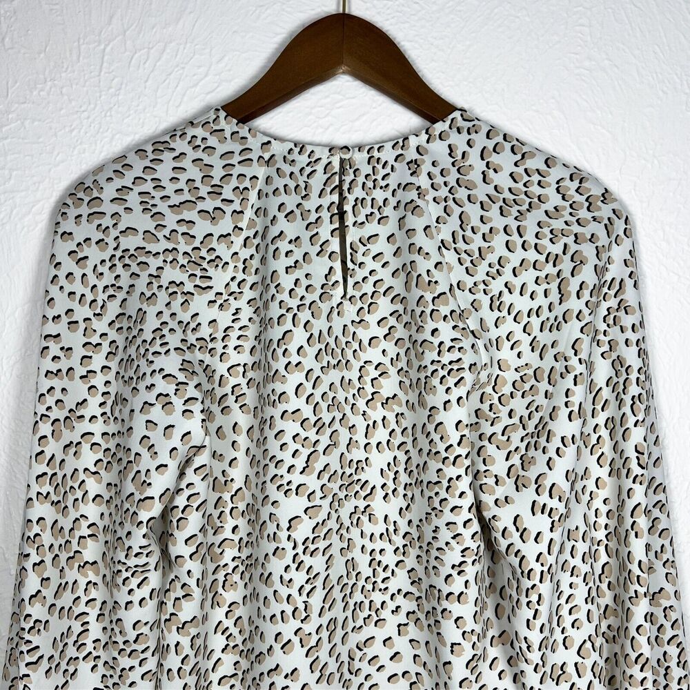 Express Leopard Animal Print Women's XS Black Tan Button Sleeve Cuff Flowy Top - Picture 7 of 12